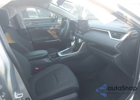 2020 Toyota Rav4 Le z USA, uszkodzony, nr VIN 2T3H1RFV8LW094054